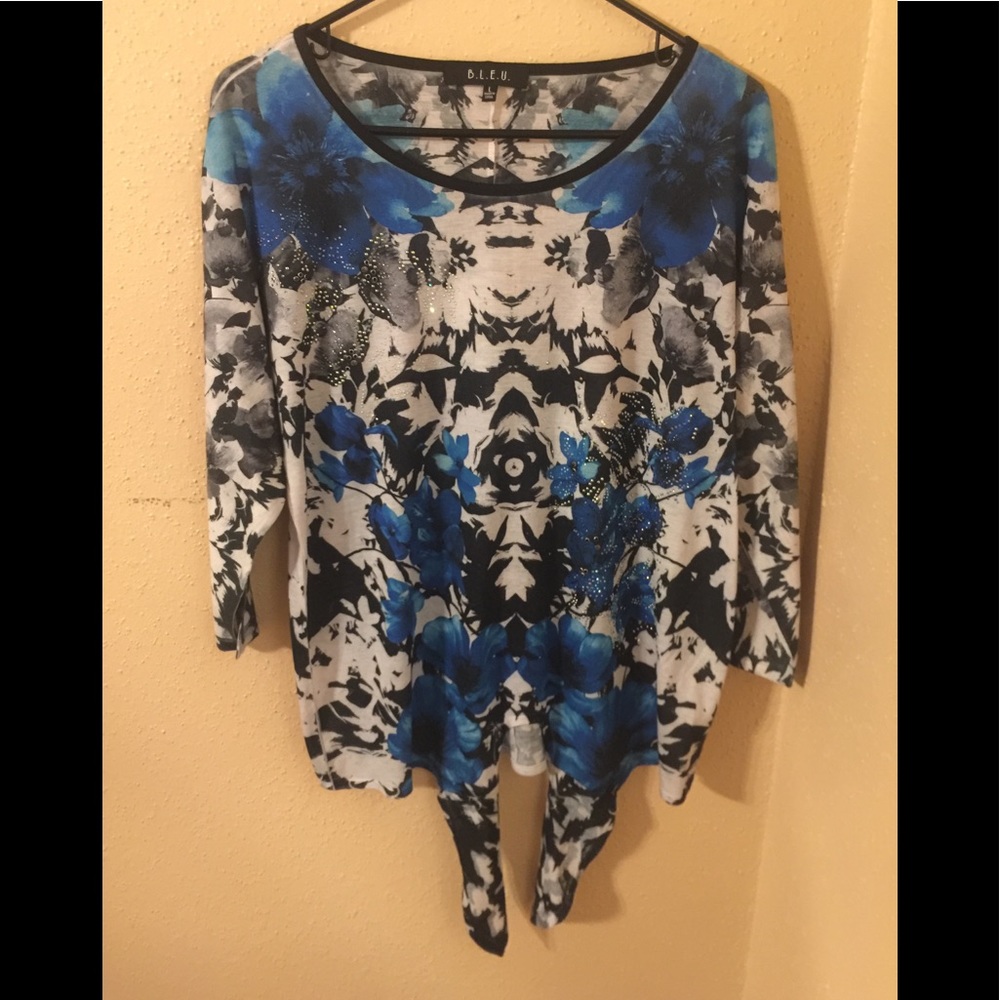 B.L.U.E. Blouse
